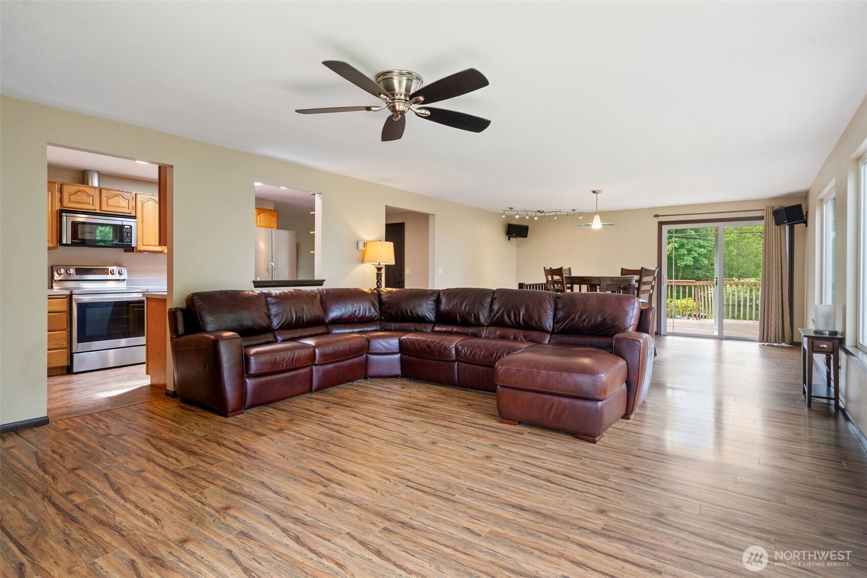 1190 East Daniels Road Shelton, WA 98584 - Photo 6 of 38