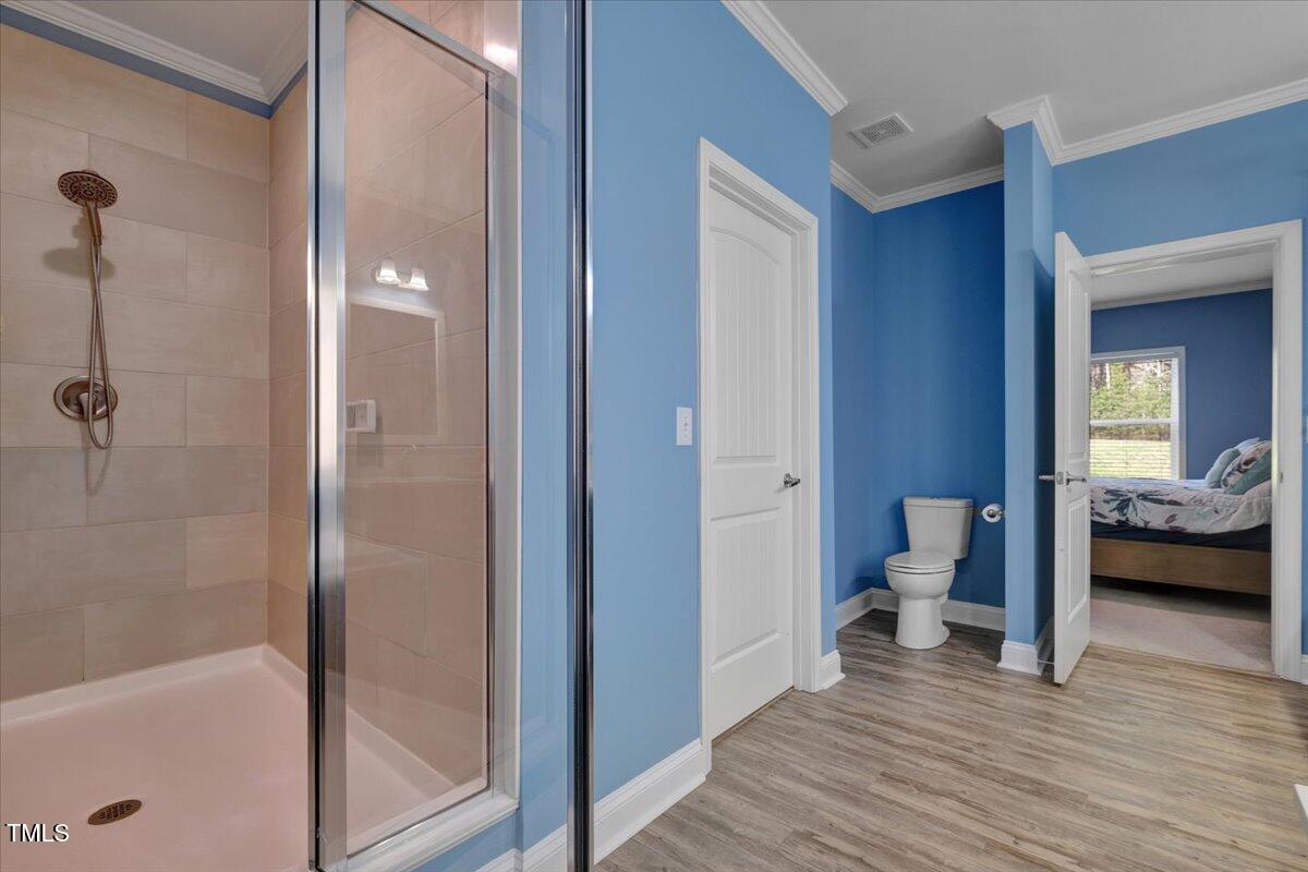 90 Ferncrest Court Roxboro, NC 27574 - Photo 24 of 45 a bathroom with a sink and a mirror