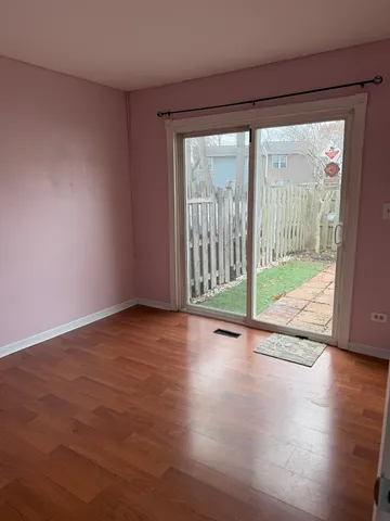 $1,950 | 3627 Linden Drive, Island Lake, IL 60042