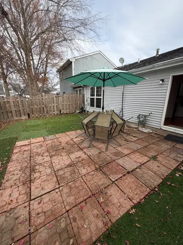 $1,950 | 3627 Linden Drive, Island Lake, IL 60042