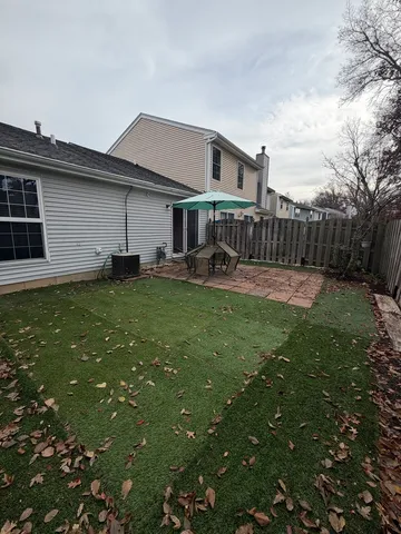 $1,950 | 3627 Linden Drive, Island Lake, IL 60042