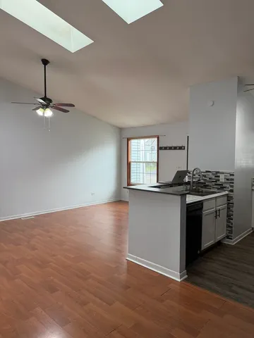 $1,950 | 3627 Linden Drive, Island Lake, IL 60042