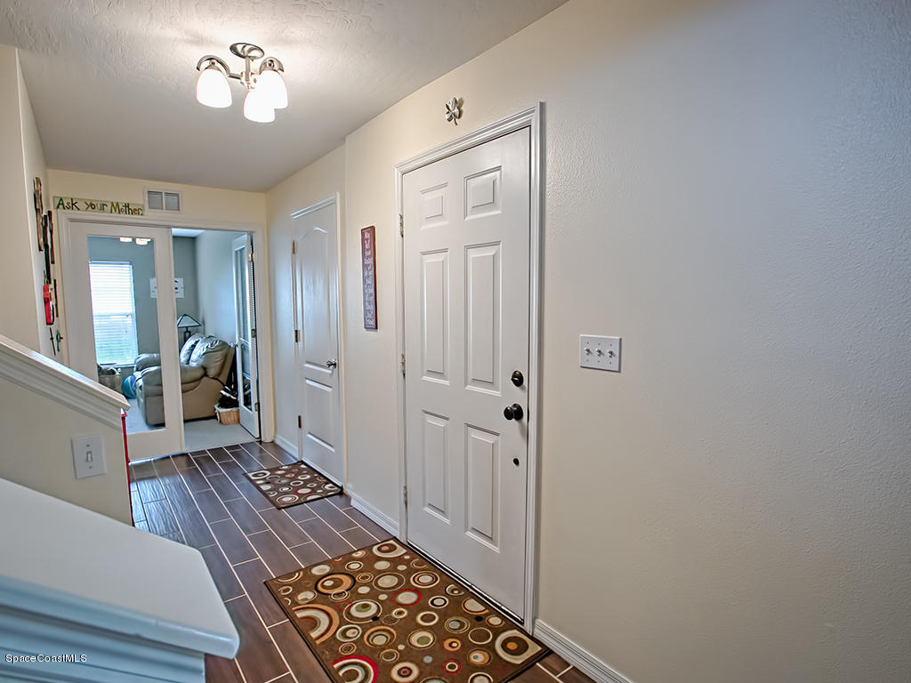 744 Giblin Avenue Southwest Palm Bay, FL 32908 - Photo 25 of 35 744giblin_MLS_3
