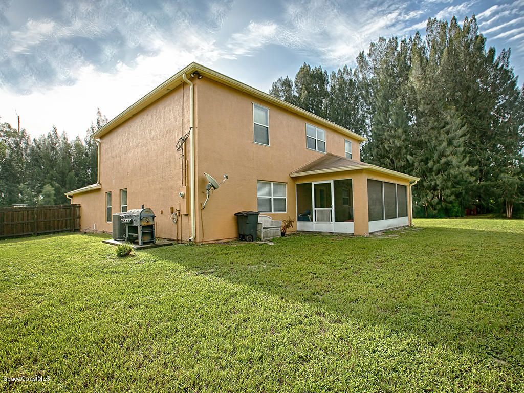 744 Giblin Avenue Southwest Palm Bay, FL 32908 - Photo 30 of 35 744giblin_MLS_30
