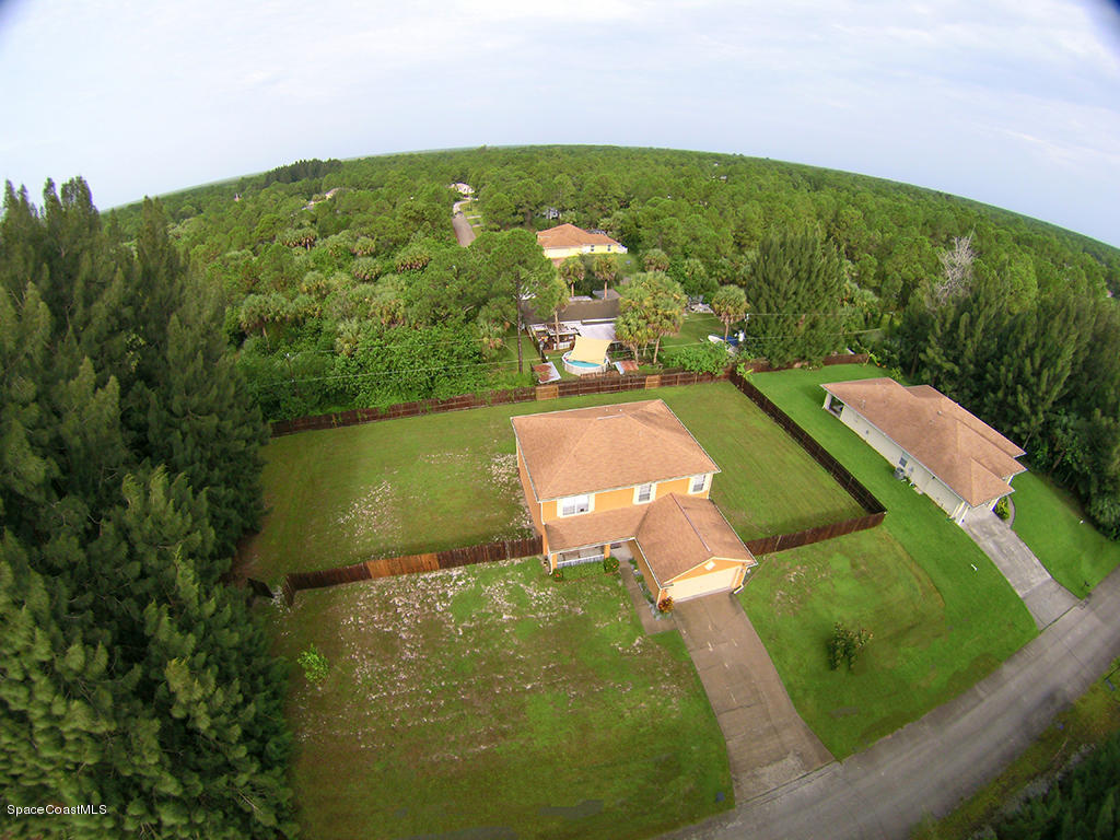 744 Giblin Avenue Southwest Palm Bay, FL 32908 - Photo 33 of 35 744giblin_MLS_34