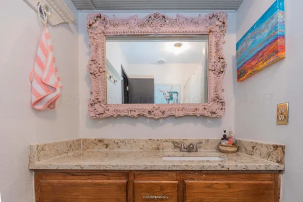 $699,000 | 4095 County Road M, Hereford, TX 79045