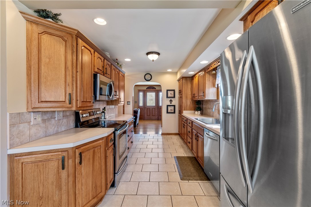 717 Swartz Road Akron, OH 44319 - Photo 8 of 29