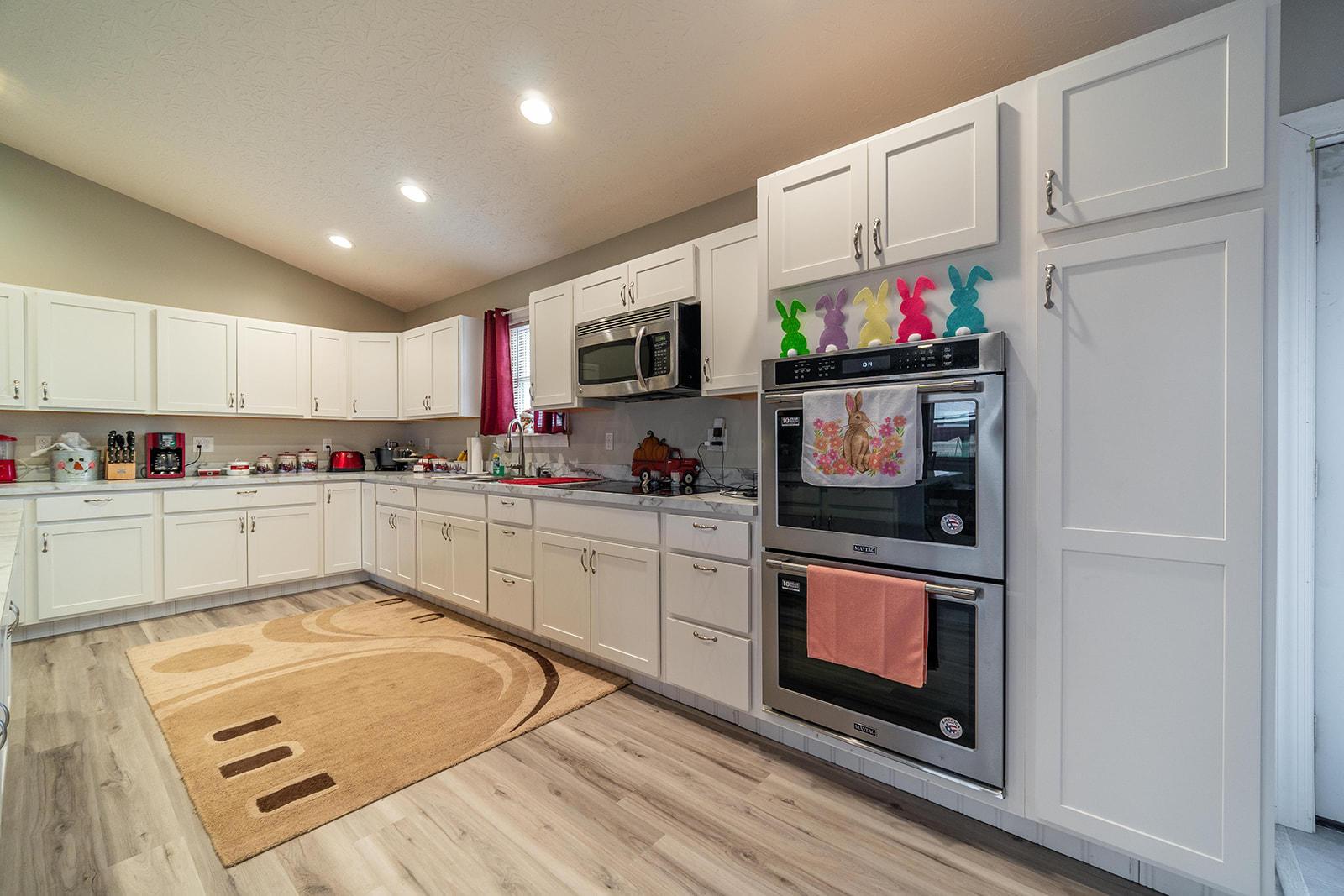 8170 Hudson Road Orient, OH 43146 - Photo 12 of 41 Gallery Image 12