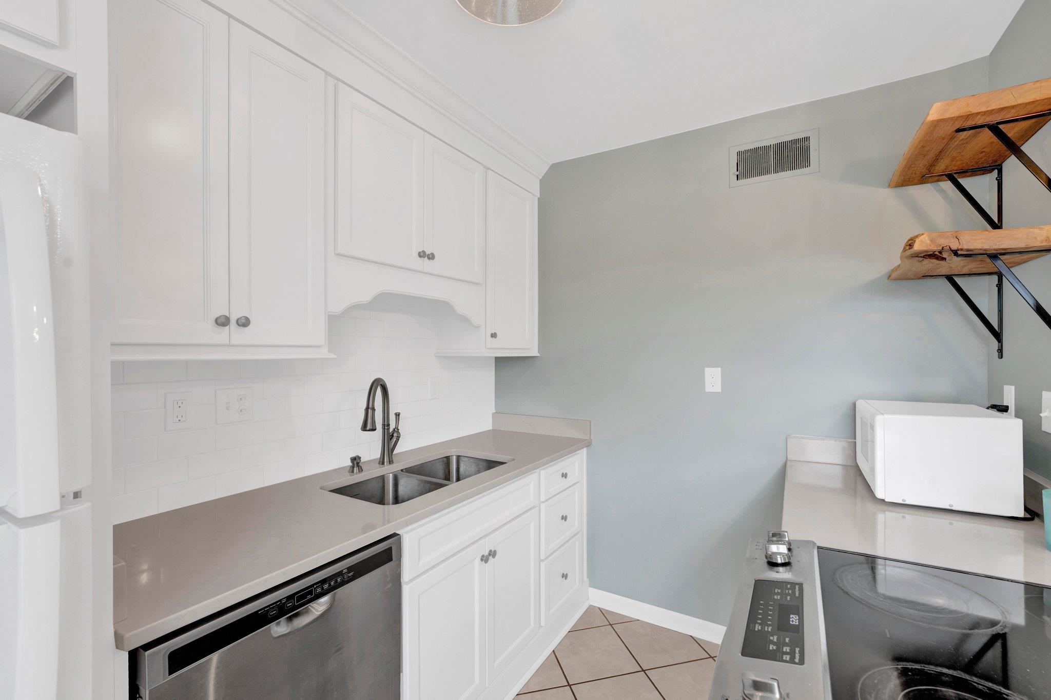 1011 June Road Memphis, TN 38119 - Photo 17 of 31 Gallery Image 17