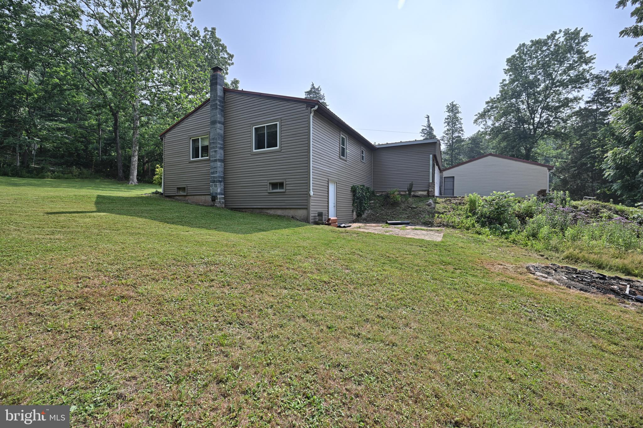 3761 Colonial Road Dover, PA 17315 - Photo 3 of 29 Gallery Image 3