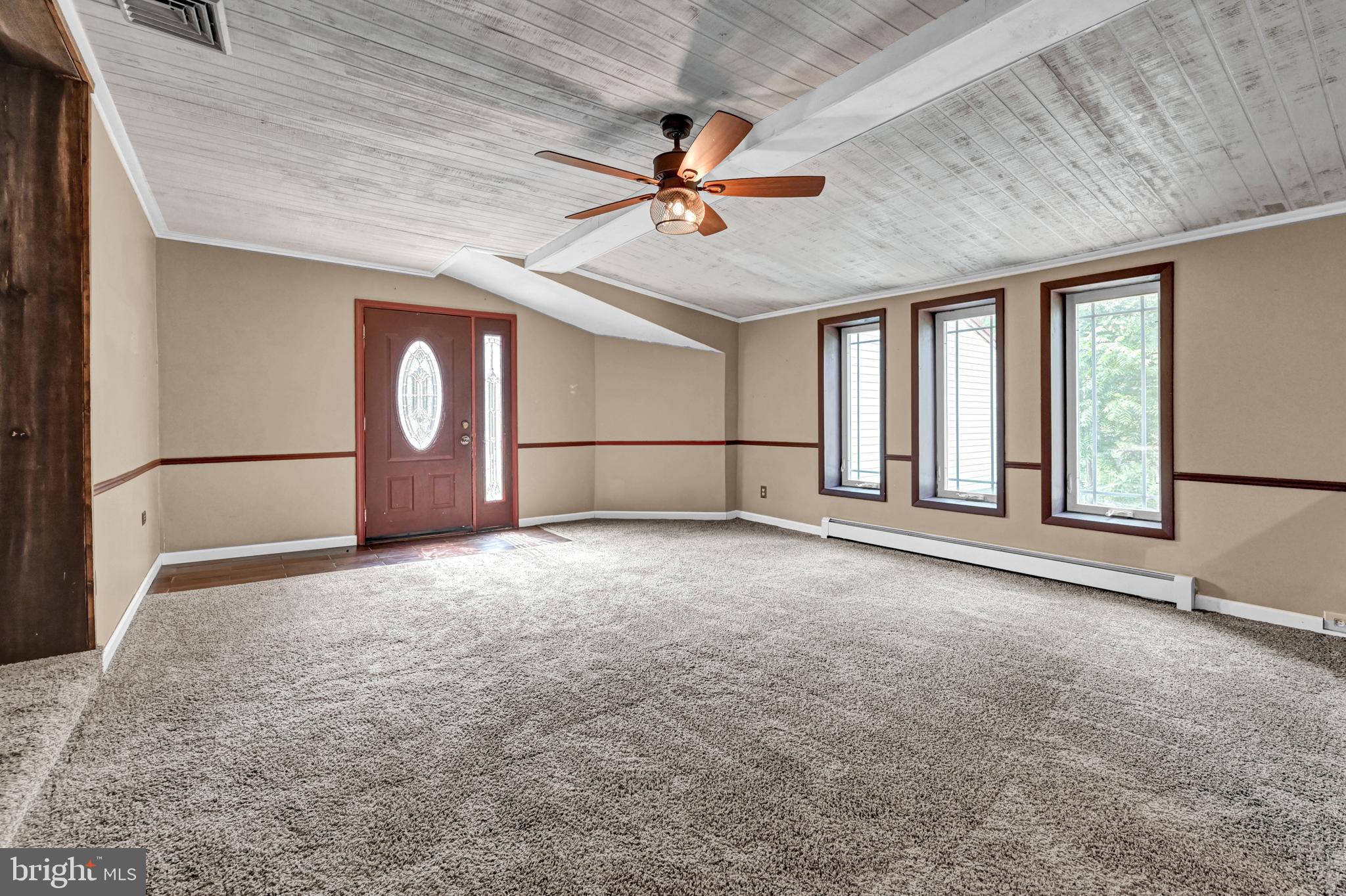 3761 Colonial Road Dover, PA 17315 - Photo 7 of 29 Gallery Image 7