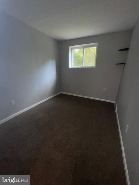 19 East Lincoln Street, Unit B Media, PA 19063 - Photo 11 of 14 an empty room with a window