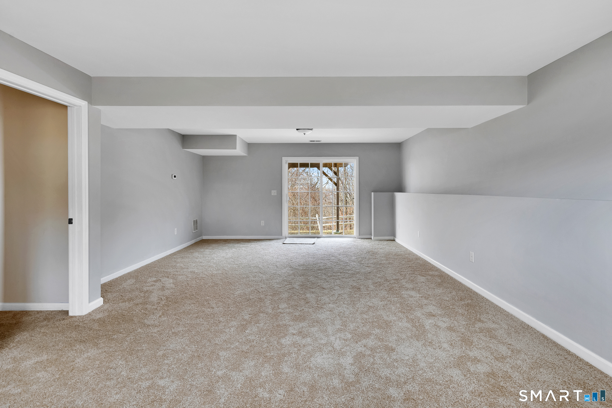 44 Shadybrook Lane Waterbury, CT 06706 - Photo 25 of 37