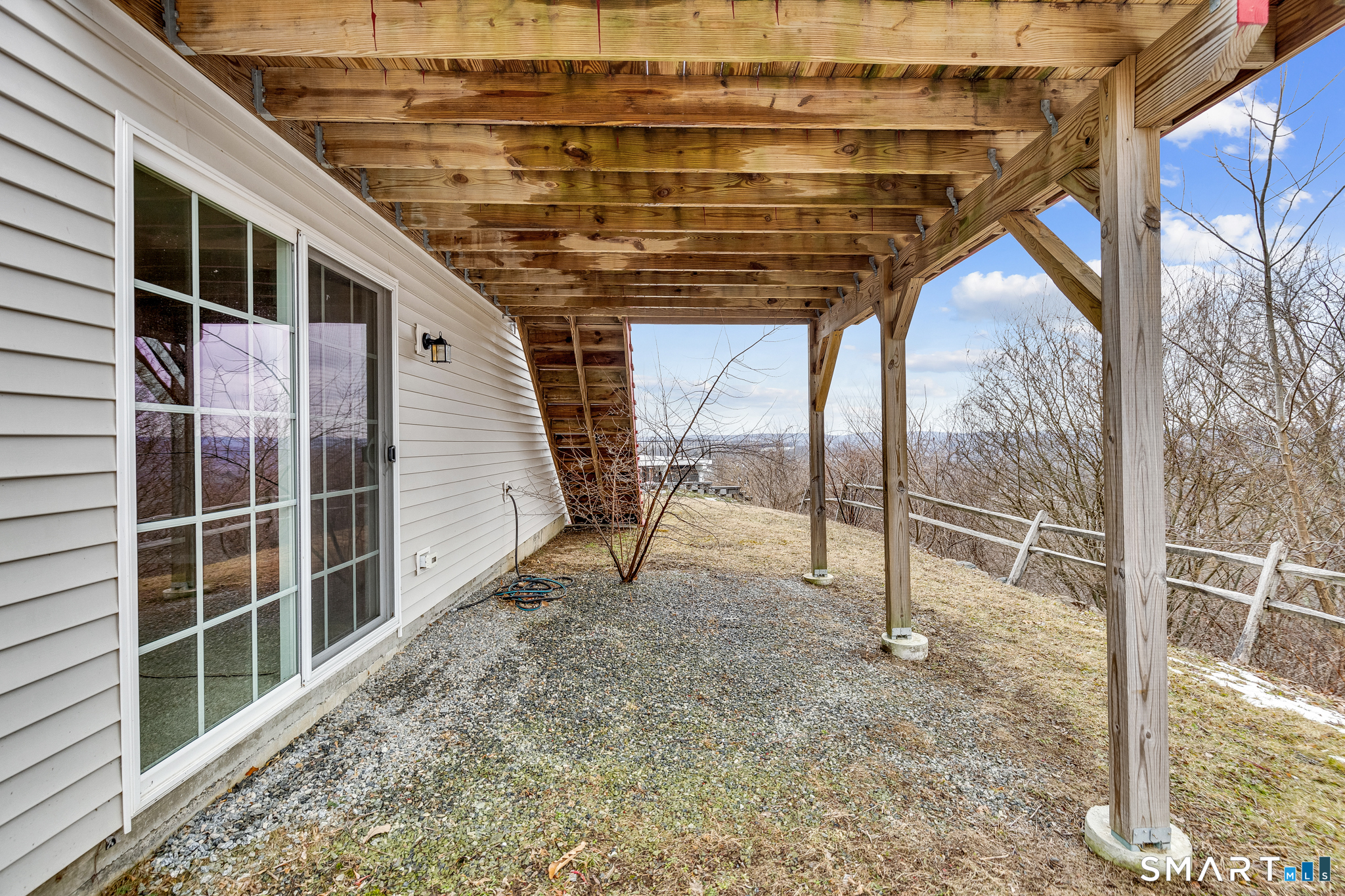 44 Shadybrook Lane Waterbury, CT 06706 - Photo 30 of 37