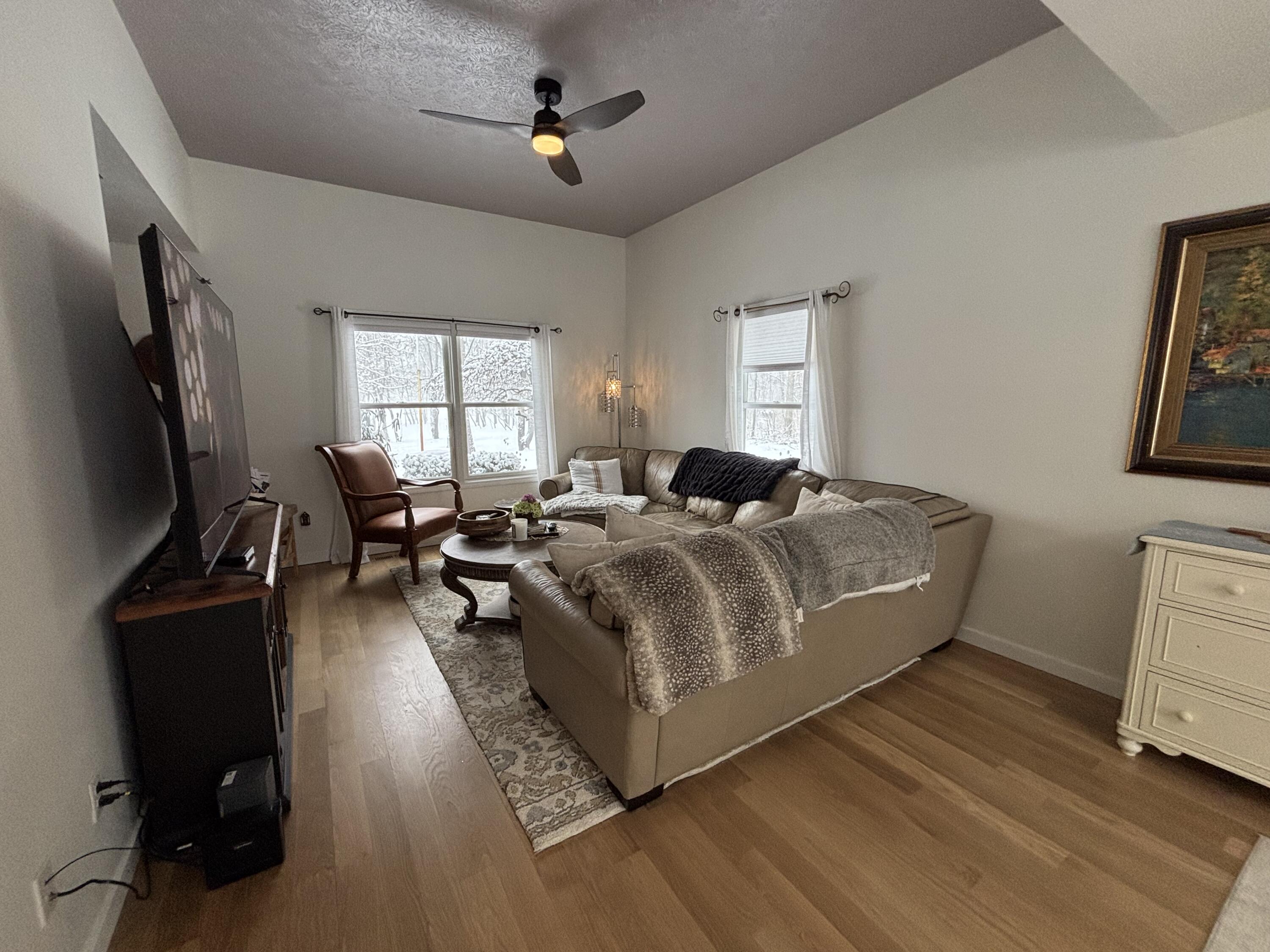 8275 Chapel Road Niles, MI 49120 - Photo 20 of 50 IMG_0906