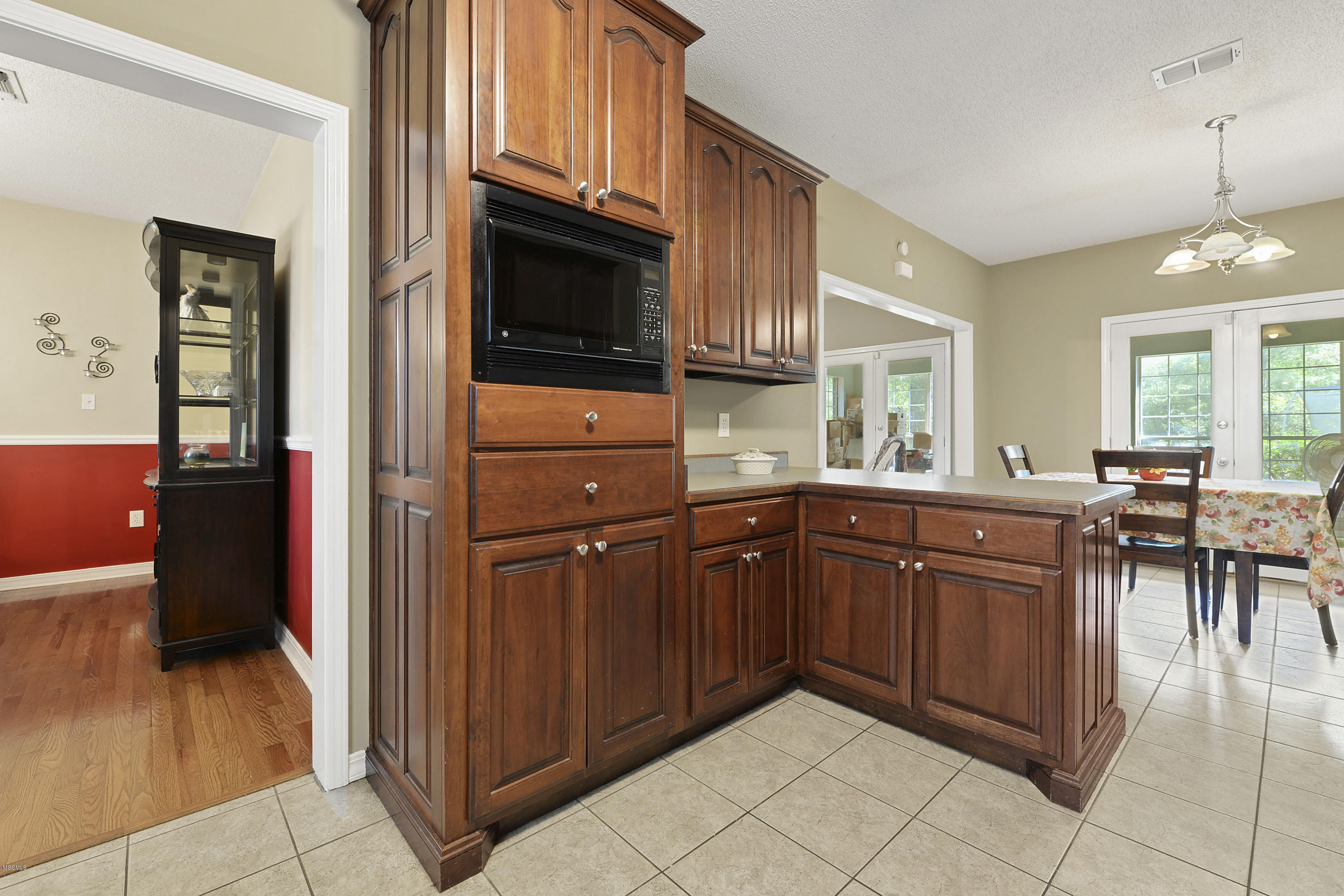 418 Wire Road East Perkinston, MS 39573 - Photo 13 of 28 012