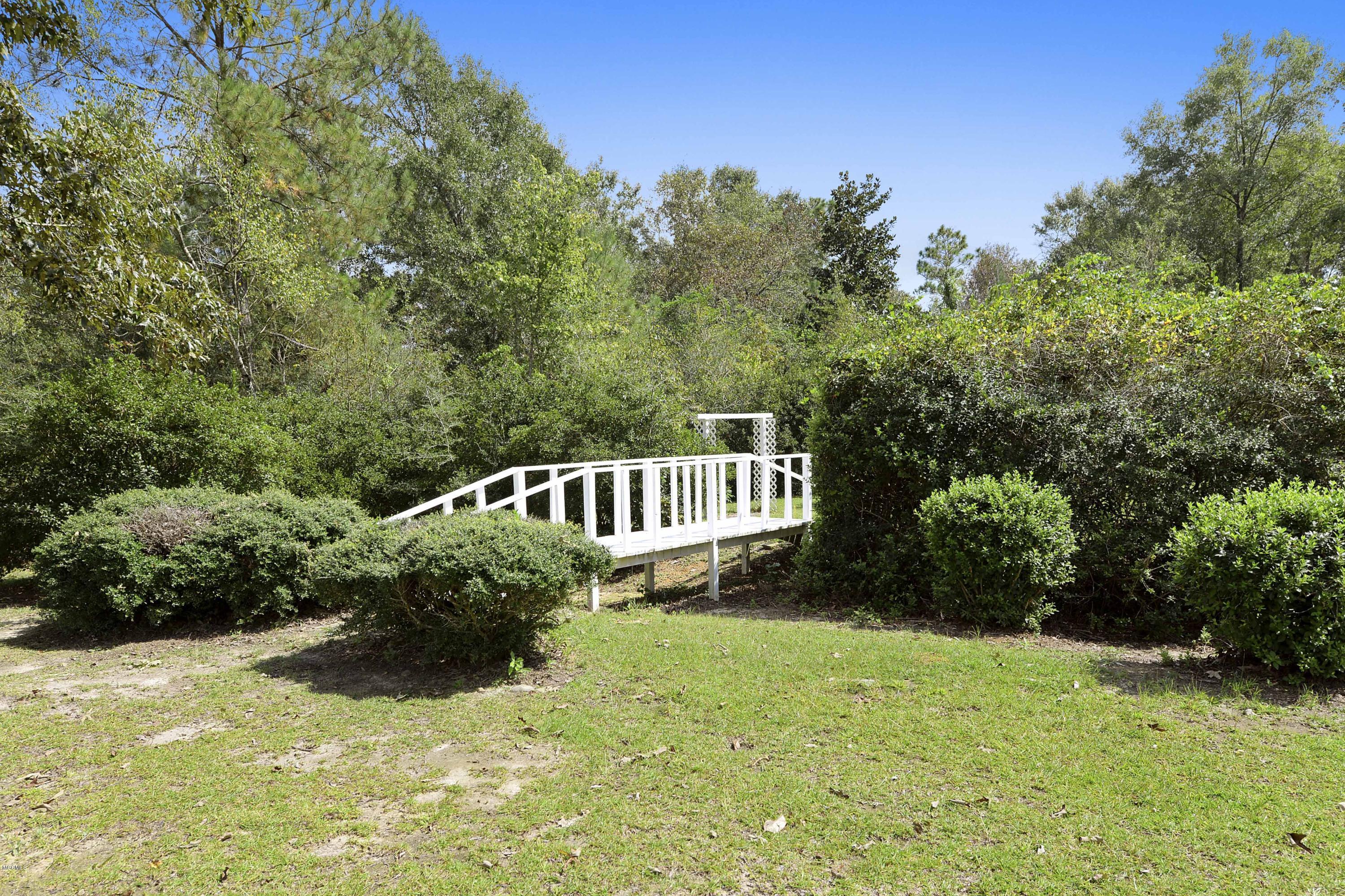 418 Wire Road East Perkinston, MS 39573 - Photo 27 of 28 026