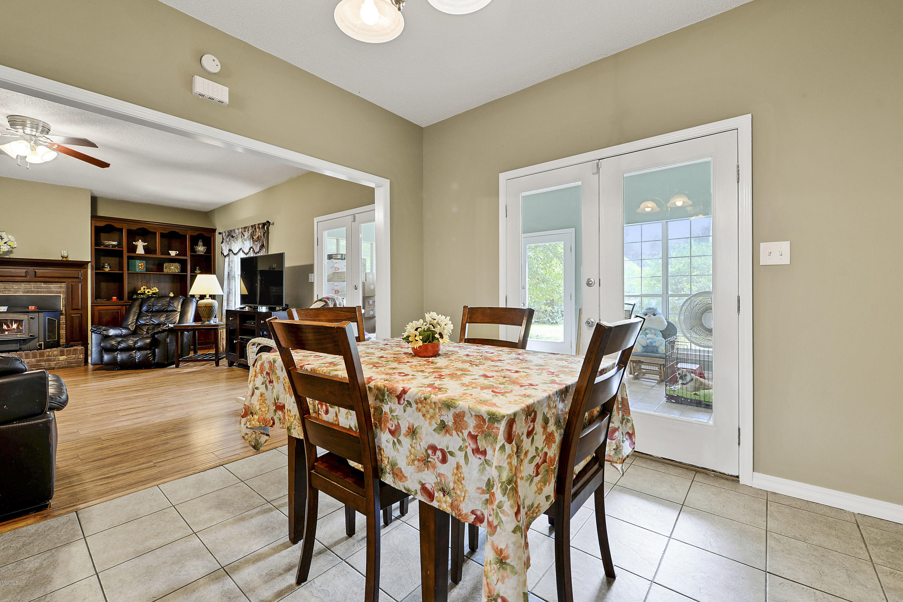 418 Wire Road East Perkinston, MS 39573 - Photo 10 of 28 009