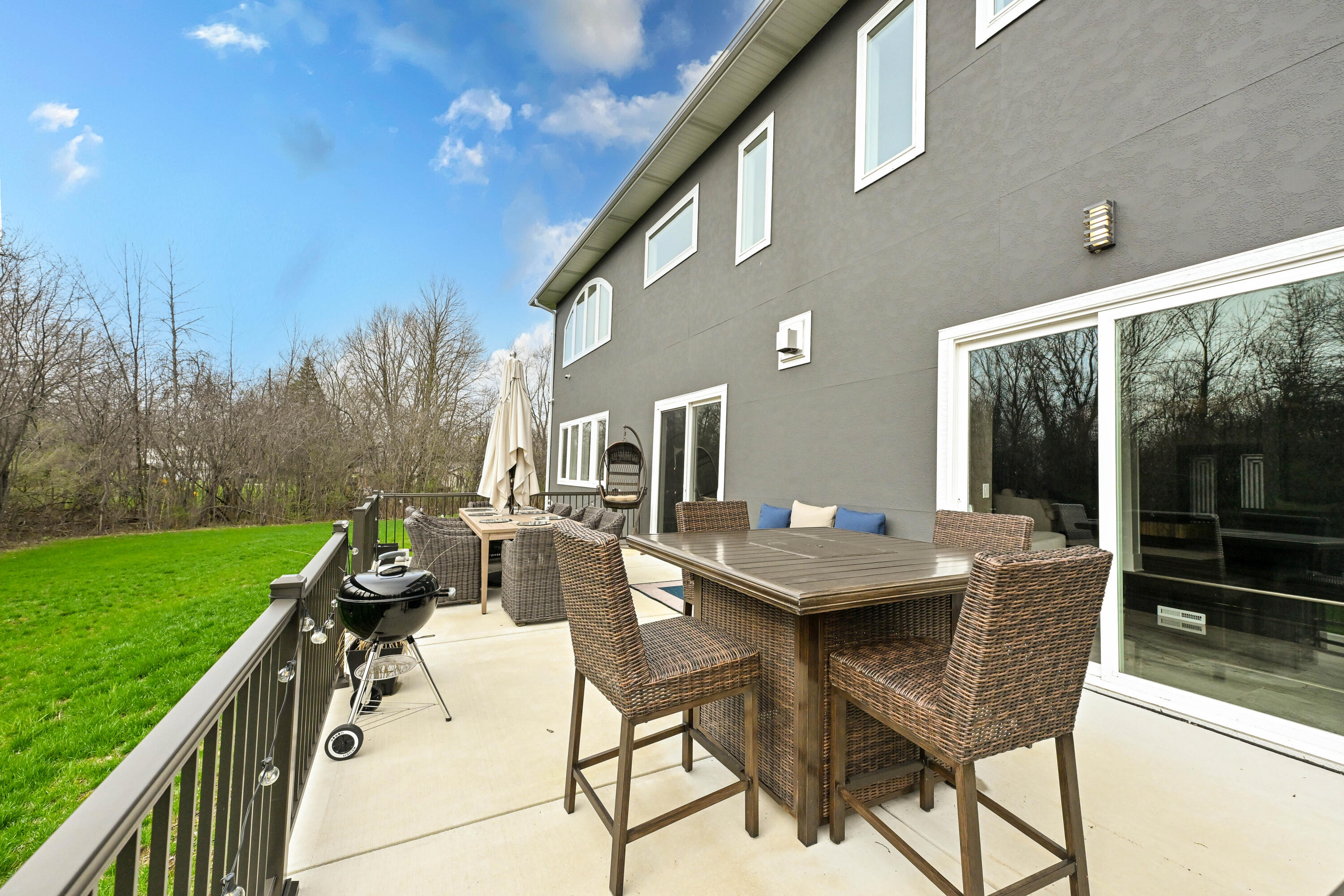 8825 North Spruce Road River Hills, WI 53217 - Photo 43 of 50 DZ8823new-51