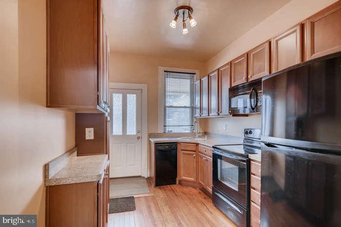 522 Rappolla Street Baltimore, MD 21224 - Photo 8 of 29