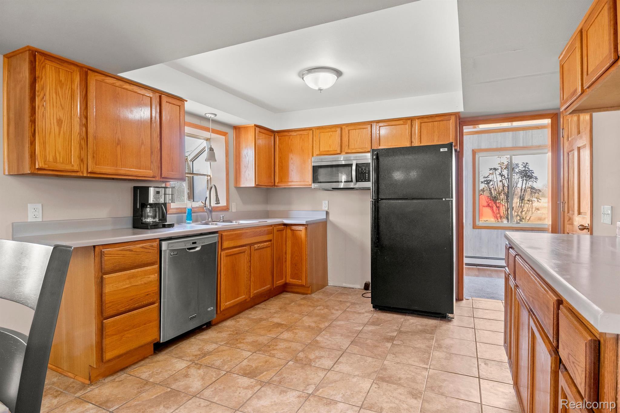 9996 Springborn Road Casco, MI 48064 - Photo 7 of 30 Gallery Image 7