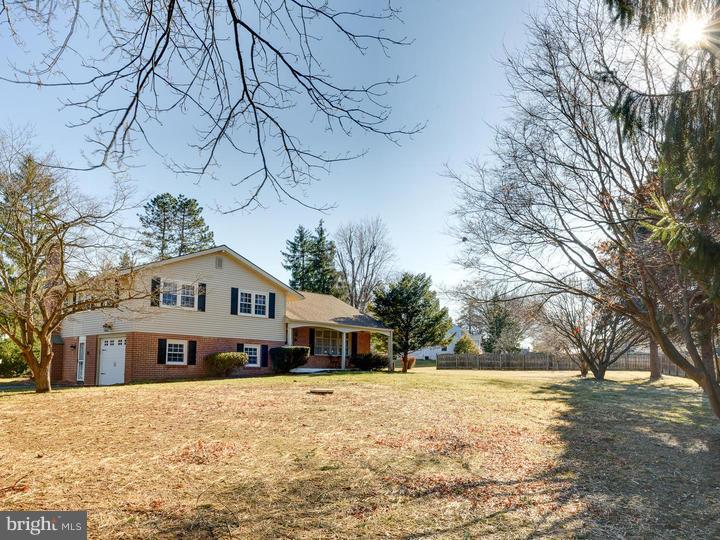 474 Davis Road Chester Springs, PA 19425 - Photo 8 of 23 Exterior Front