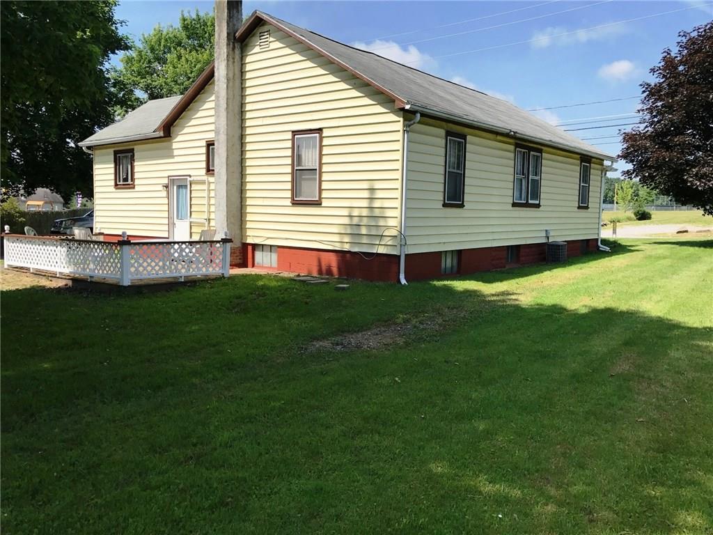 5363 Pittsburgh Road Harrisville, PA 16038 - Photo 2 of 6 REAR PATIO