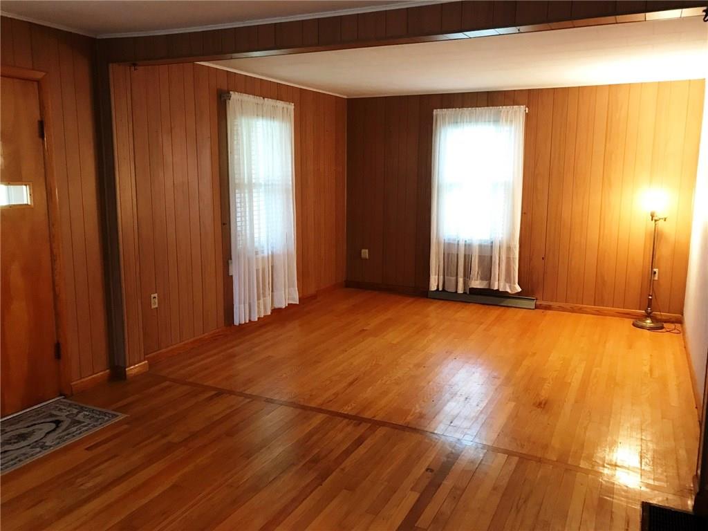 5363 Pittsburgh Road Harrisville, PA 16038 - Photo 5 of 6 Livingroom