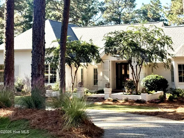 $2,595,000 | 360 Lake Dornoch Drive, Pinehurst, NC 28374