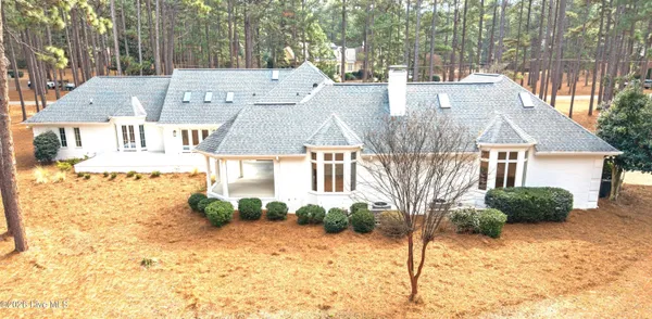 $2,595,000 | 360 Lake Dornoch Drive, Pinehurst, NC 28374