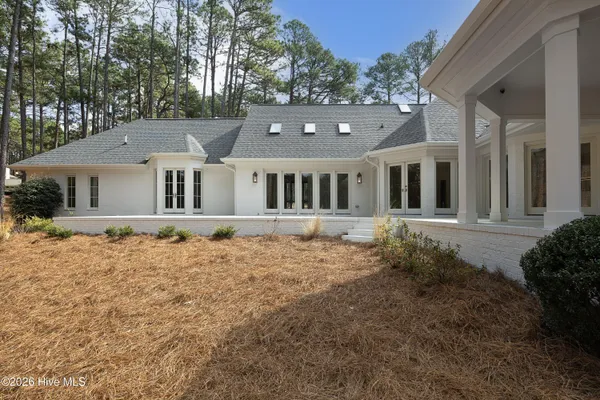 $2,595,000 | 360 Lake Dornoch Drive, Pinehurst, NC 28374