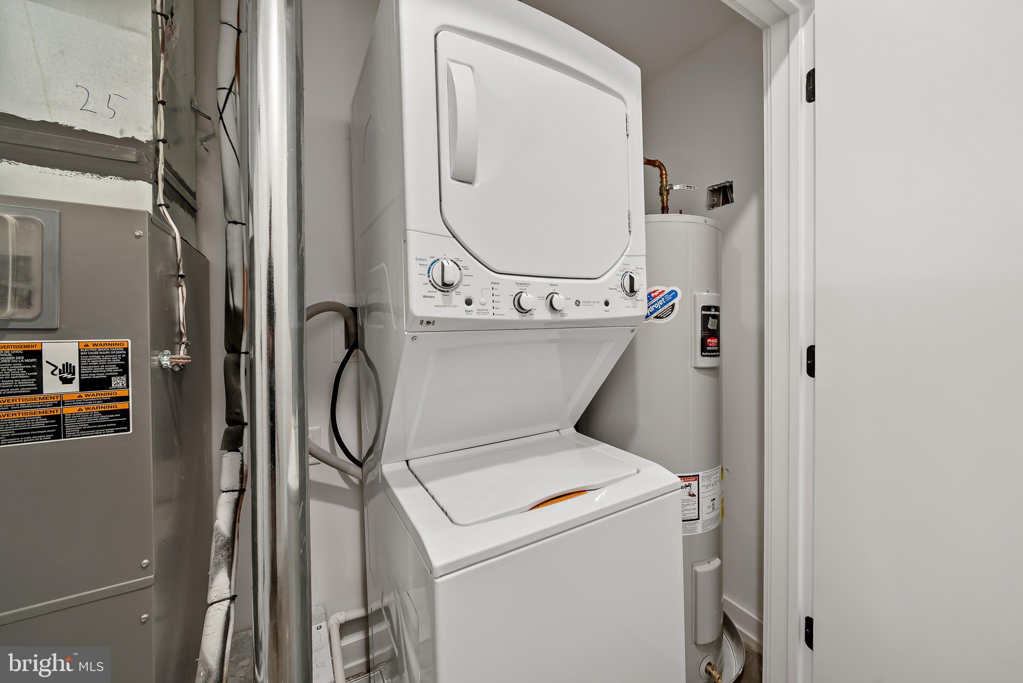 3845 North Broad Street, Unit 3F Philadelphia, PA 19140 - Photo 9 of 19 a utility room with dryer and washer