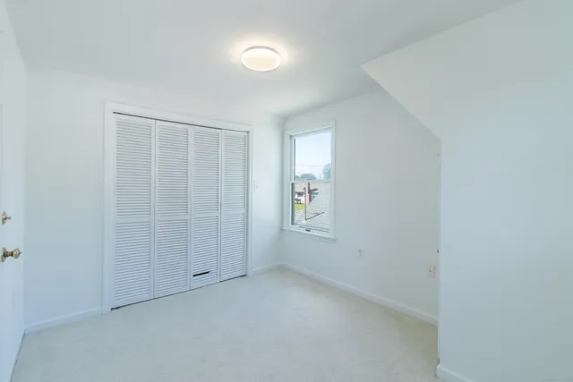 $2,800 | 38 Mohican Road, Old Saybrook, CT 06475