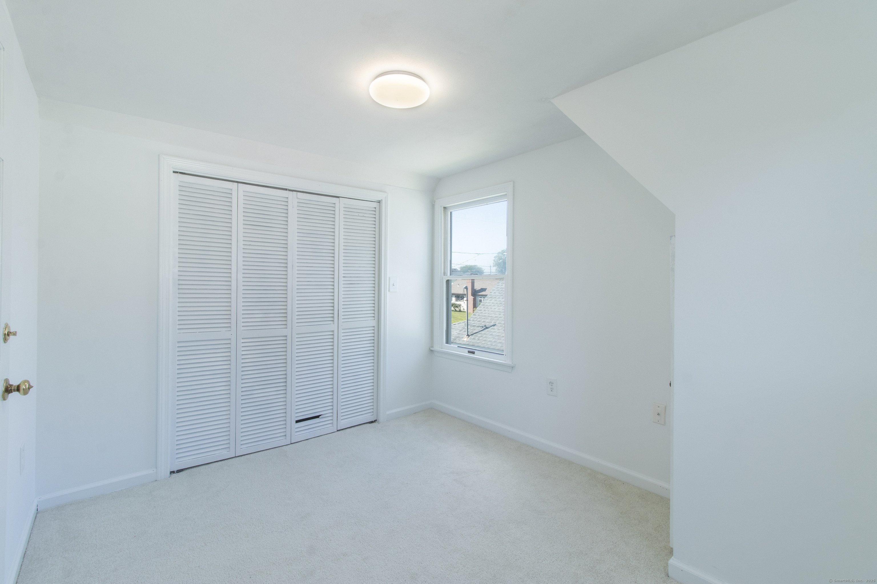 38 Mohican Road Old Saybrook, CT 06475 - Photo 21 of 34