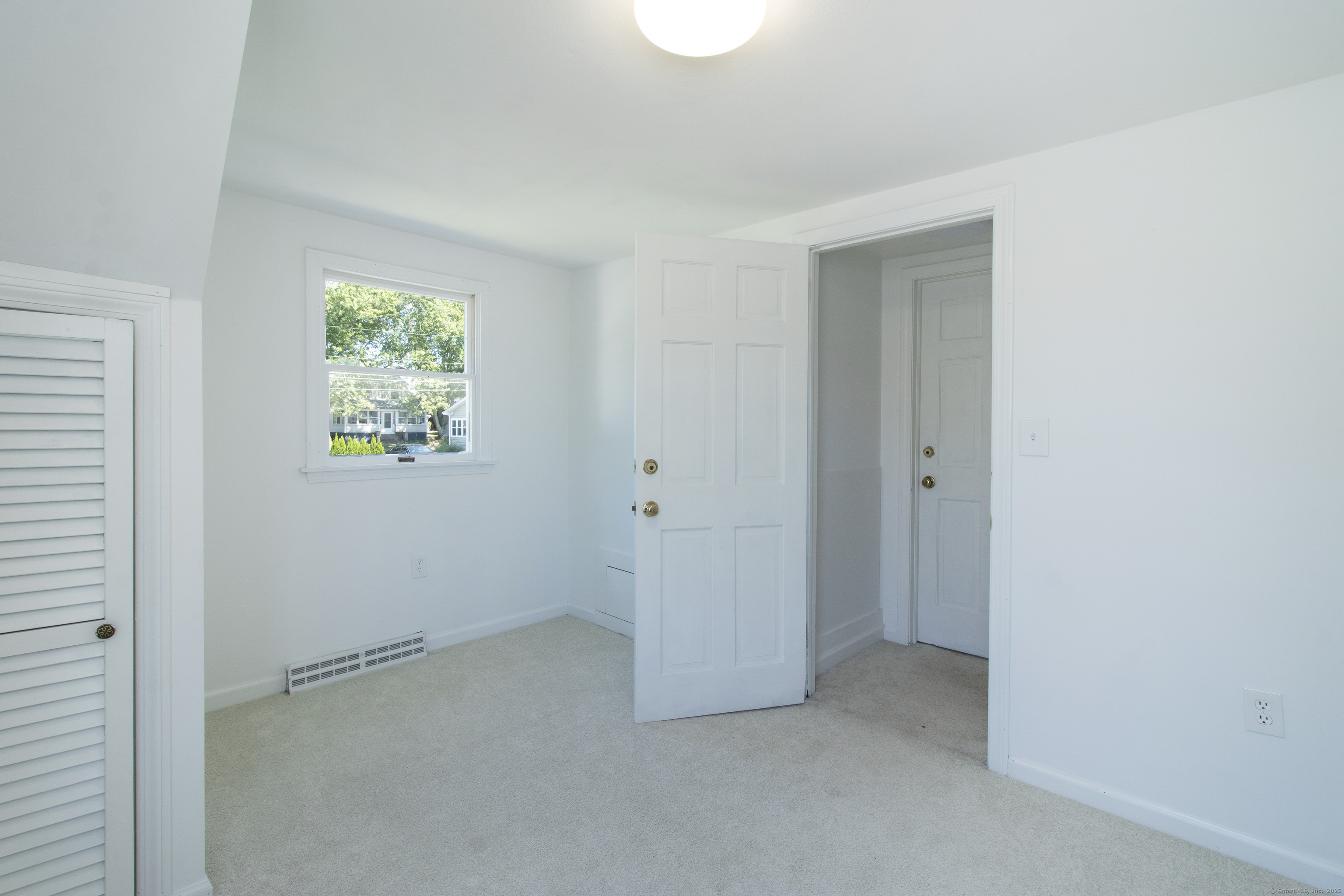 38 Mohican Road Old Saybrook, CT 06475 - Photo 22 of 34