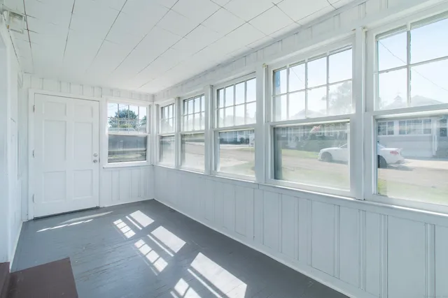 $2,800 | 38 Mohican Road, Old Saybrook, CT 06475