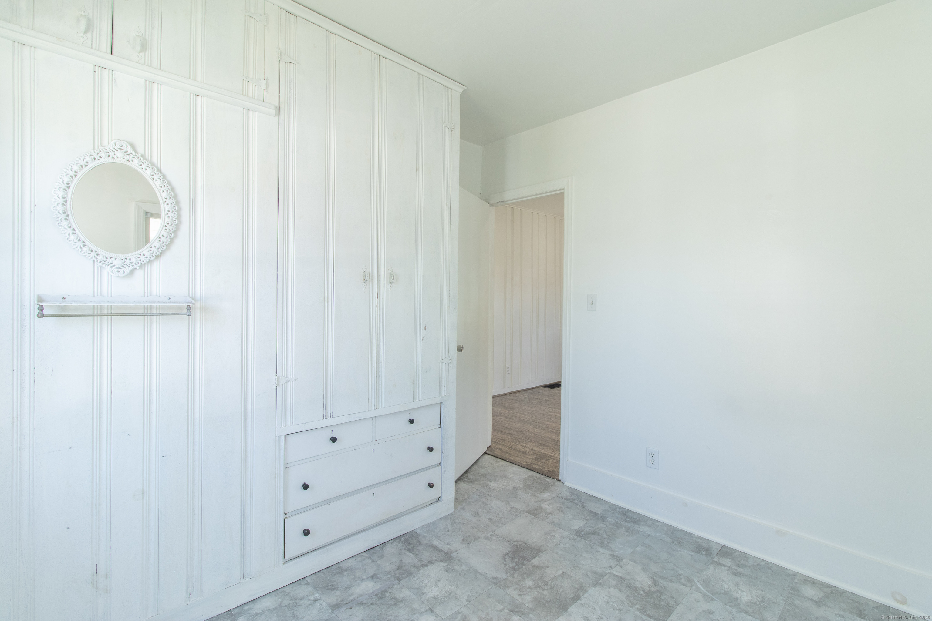 38 Mohican Road Old Saybrook, CT 06475 - Photo 6 of 34