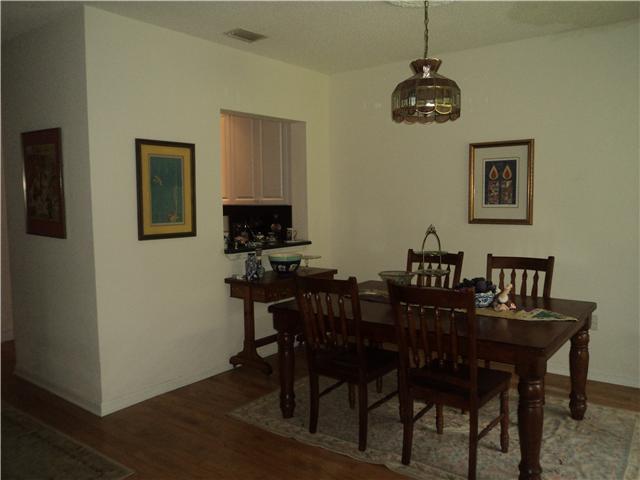 20971 Vía Oleander, Unit B Boca Raton, FL 33428 - Photo 3 of 11 Additional Photo