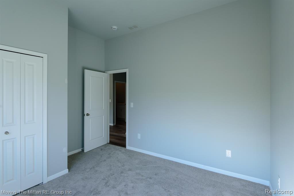 43001 Willow Road New Boston, MI 48164 - Photo 19 of 40 Gallery Image 19