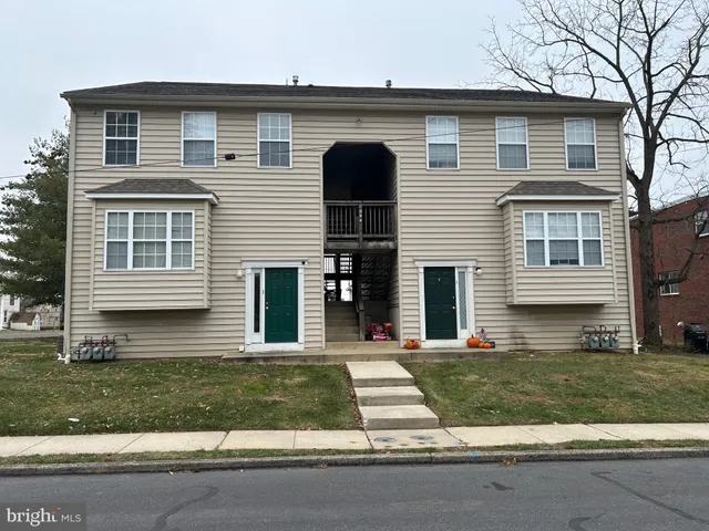 $1,595 | 420 West 8th Street, Unit 6, Lansdale, PA 19446