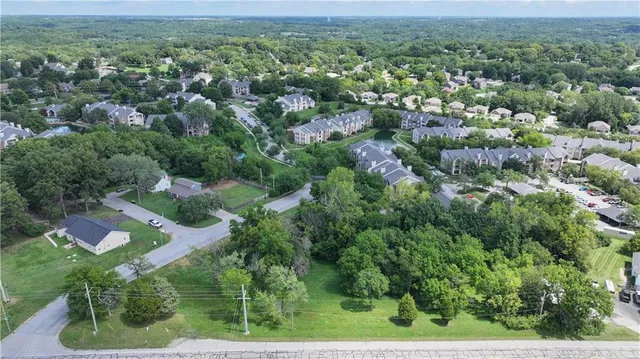 $150,000 | 6217 Northwest Roanridge Road, Kansas City, MO 64151