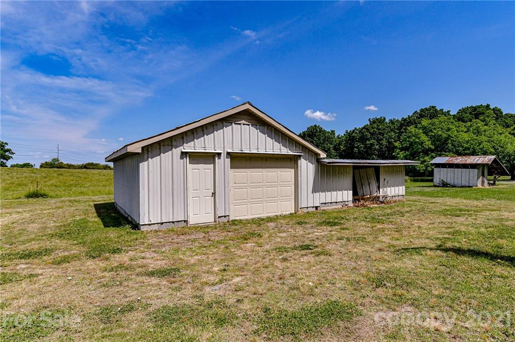 1422 Clarence Secrest Road Monroe, NC 28110 - Photo 28 of 34 Gallery Image 28