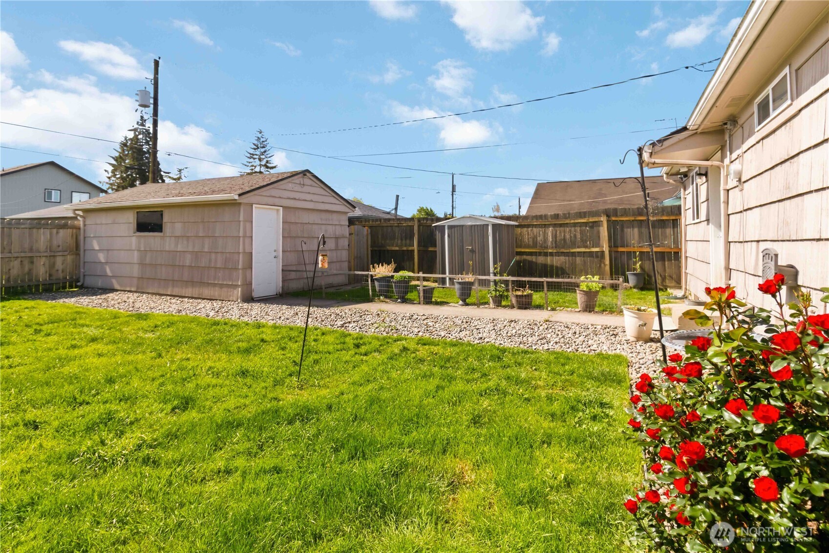 356 28th Avenue Longview, WA 98632 - Photo 20 of 24 a view of a house with a yard