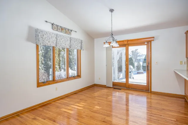 $464,900 | 527 Applewood Drive, Kimberly, WI 54136