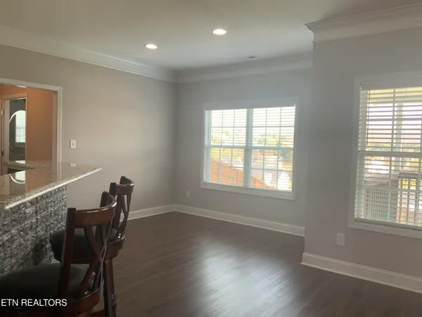 $575,000 | 8230 Equinox Lane, Powell, TN 37849