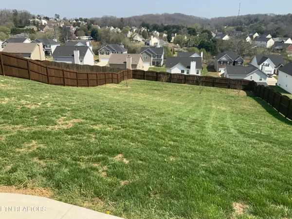 $575,000 | 8230 Equinox Lane, Powell, TN 37849