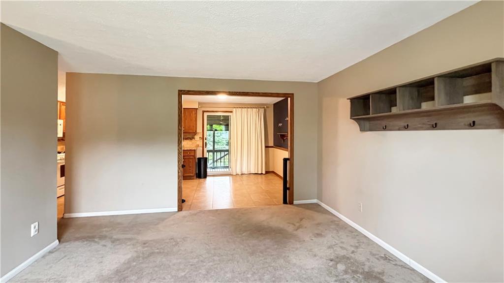 130 Shenango Road New Castle, PA 16105 - Photo 9 of 23 Looking from the living room to the kitchen.