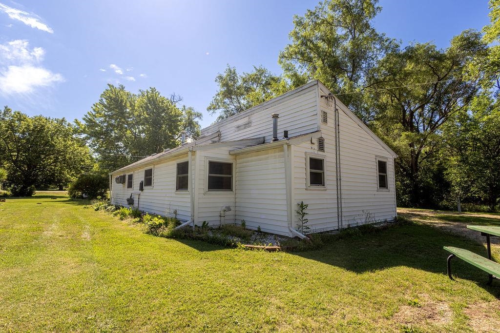2160 South Afton Road Beloit, WI 53511 - Photo 19 of 20
