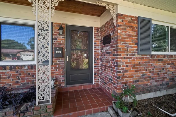 $430,000 | 501 North Bryan Circle, Brandon, FL 33511