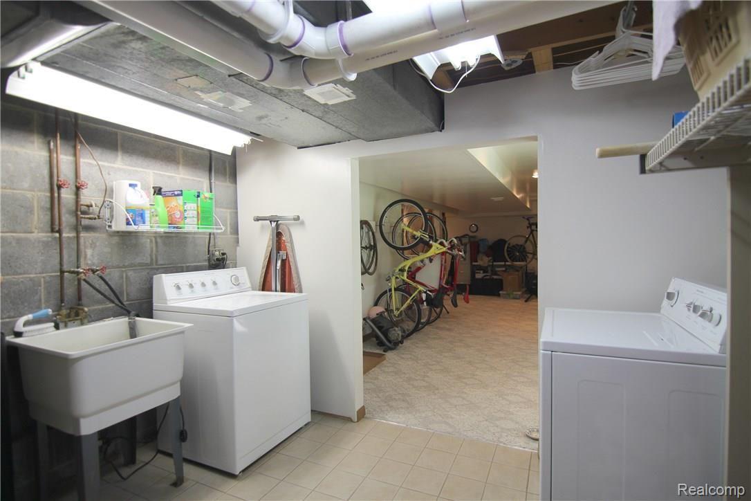 3318 24 Mile Road Utica, MI 48316 - Photo 34 of 34 j24 Mile Rd Basement Laundry.jpg